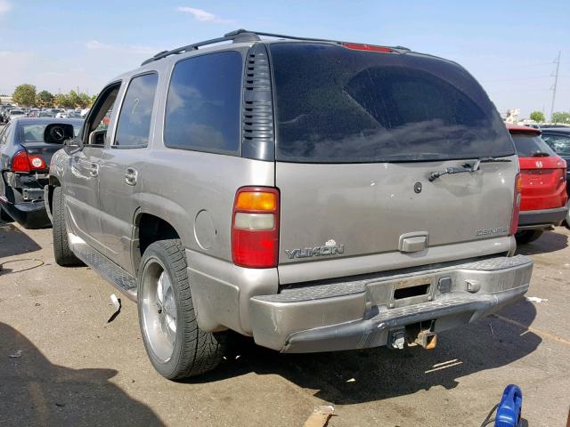 1GKEK63U32J156570 - 2002 GMC DENALI SILVER photo 3