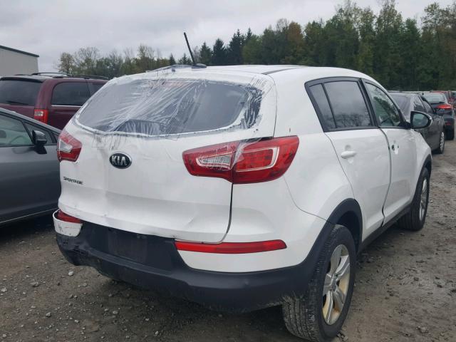 KNDPB3A28D7495135 - 2013 KIA SPORTAGE B WHITE photo 4