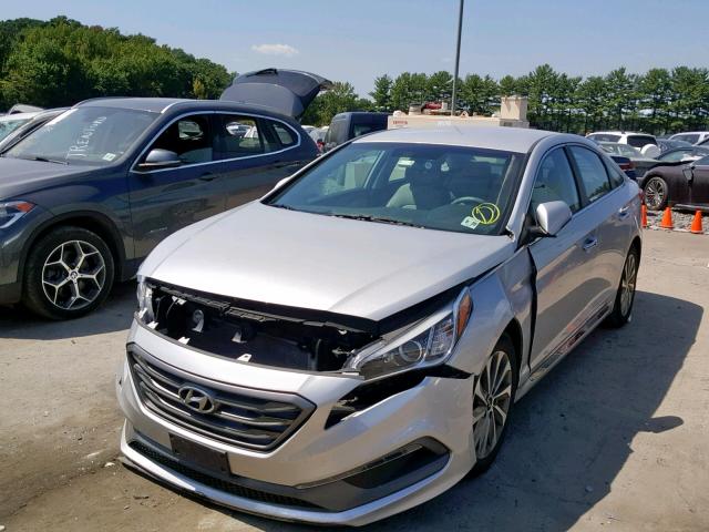 5NPE34AF6FH256582 - 2015 HYUNDAI SONATA SPO SILVER photo 2