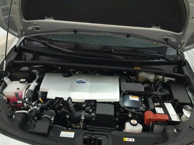 JTDKARFP8J3092215 - 2018 TOYOTA PRIUS PRIM 银色 照片 7