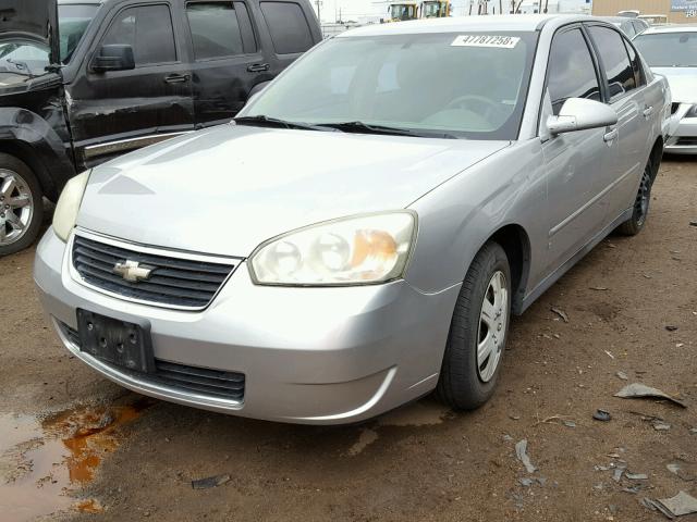 1G1ZS58F87F240582 - 2007 CHEVROLET MALIBU LS 银色 照片 2