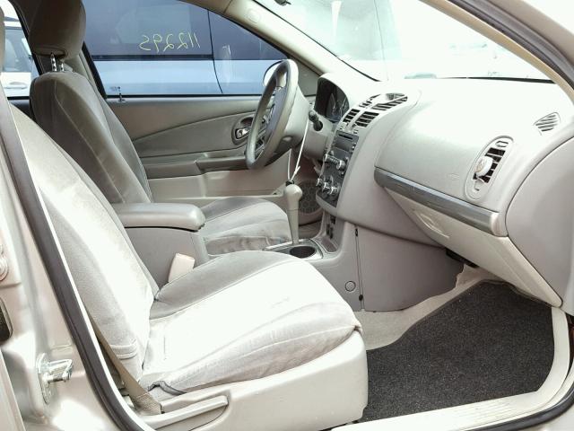 1G1ZS58F87F240582 - 2007 CHEVROLET MALIBU LS 银色 照片 5