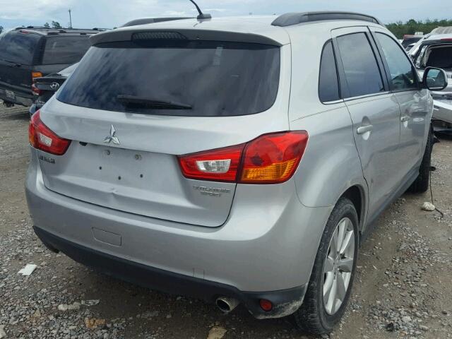 4A4AP4AU3DE011276 - 2013 MITSUBISHI OUTLANDER SILVER photo 4