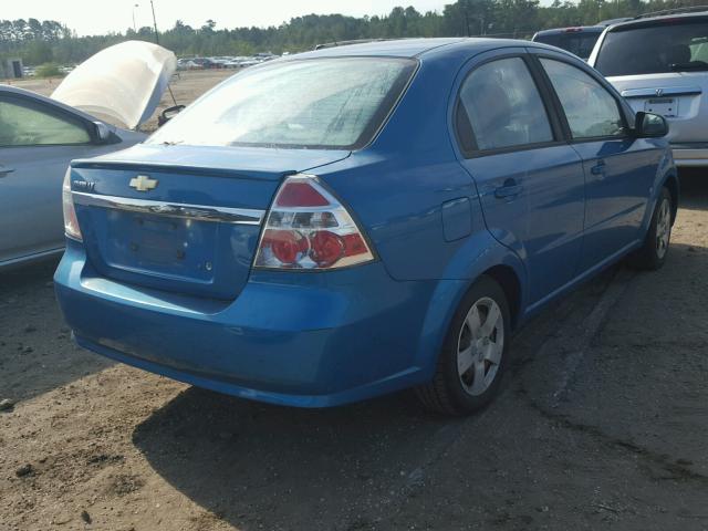 KL1TD56E59B656981 - 2009 CHEVROLET AVEO LS GREEN photo 4