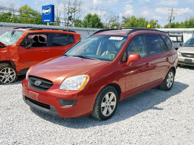 KNAFG525487201895 - 2008 KIA RONDO BASE RED photo 2