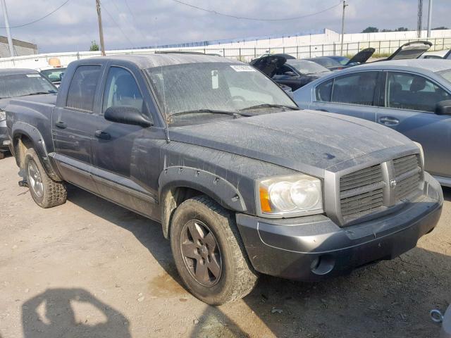 1D7HW48J86S710840 - 2006 DODGE DAKOTA QUA SILVER photo 1