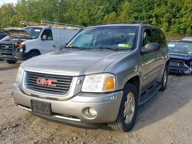 1GKDT13S422488473 - 2002 GMC ENVOY GOLD photo 2