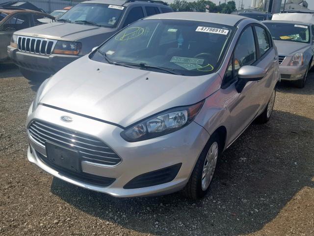 3FADP4TJ0GM136411 - 2016 FORD FIESTA S SILVER photo 2