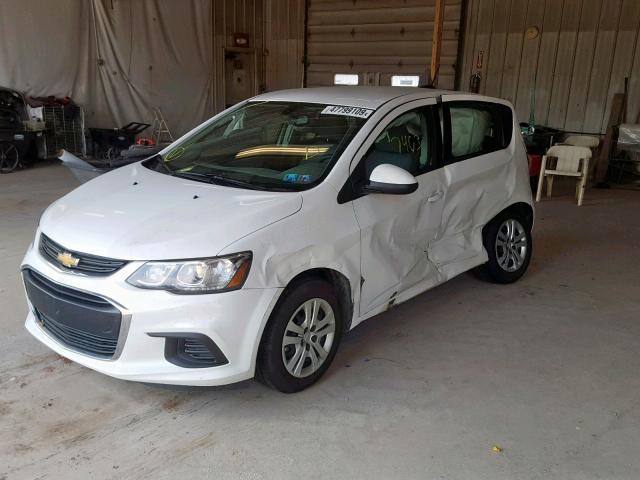 1G1JG6SB5K4103520 - 2019 CHEVROLET SONIC WHITE photo 2