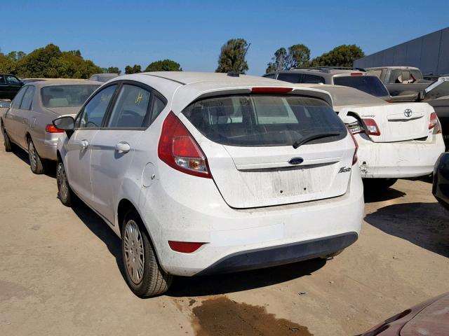 3FADP4TJ1GM172267 - 2016 FORD FIESTA S WHITE photo 3