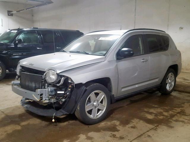 1J4NF4FB5AD519134 - 2010 JEEP COMPASS SP SILVER photo 2