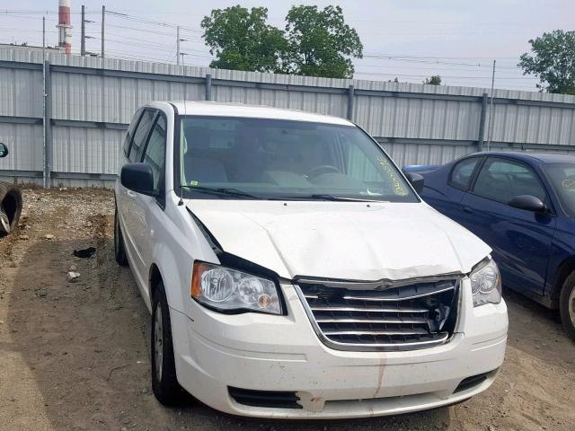 2A8HR44E19R655947 - 2009 CHRYSLER TOWN & COU WHITE photo 1