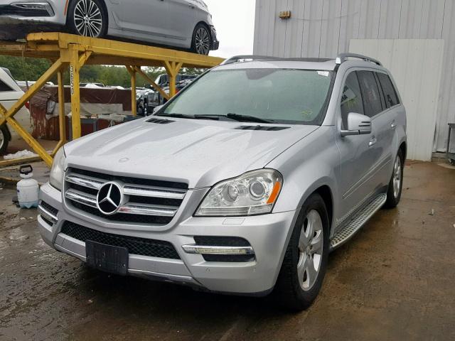 4JGBF7BE8CA779232 - 2012 MERCEDES-BENZ GL 450 4MA SILVER photo 2