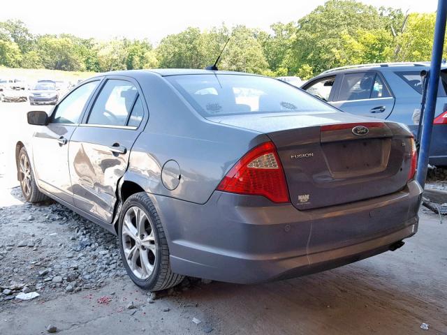 3FAHP0HA2CR305960 - 2012 FORD FUSION SE GRAY photo 3