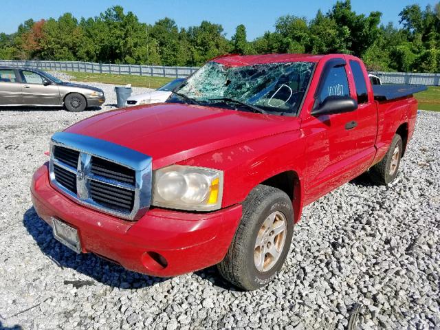 1D7HE42K85S198547 - 2005 DODGE DAKOTA SLT RED photo 2