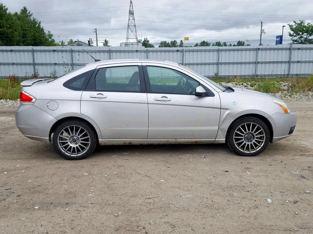 1FAHP36N09W204297 - 2009 FORD FOCUS SES SILVER photo 9