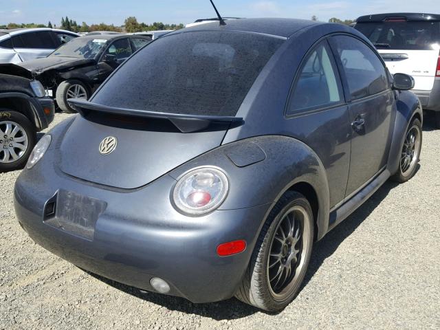 3VWCR31C35M411603 - 2005 VOLKSWAGEN NEW BEETLE GRAY photo 4