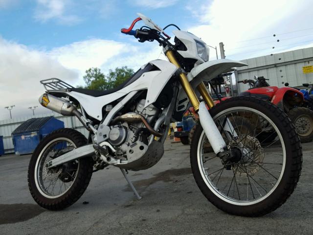 MLHMD3815E5102664 - 2014 HONDA CRF250 L WHITE photo 1