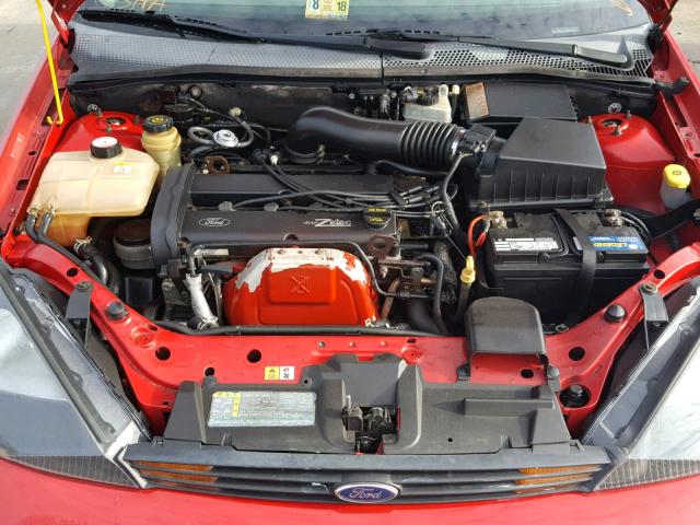 3FAFP373X2R235778 - 2002 FORD FOCUS ZX5 RED photo 7