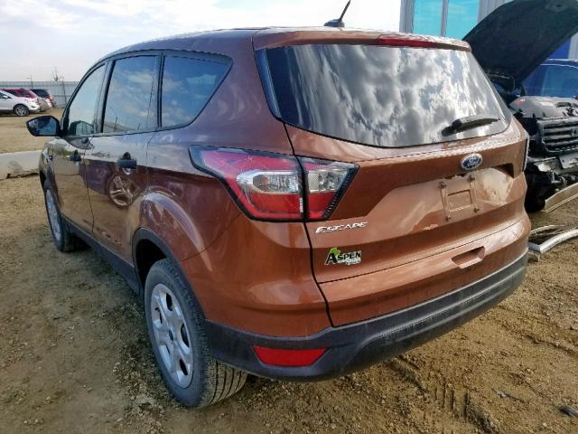 1FMCU0F72HUA34639 - 2017 FORD ESCAPE S ORANGE photo 3