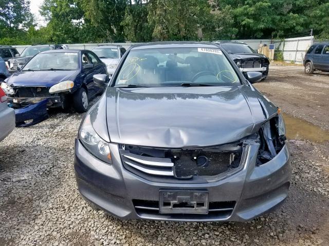 1HGCP2F41BA113808 - 2011 HONDA ACCORD LXP GRAY photo 9