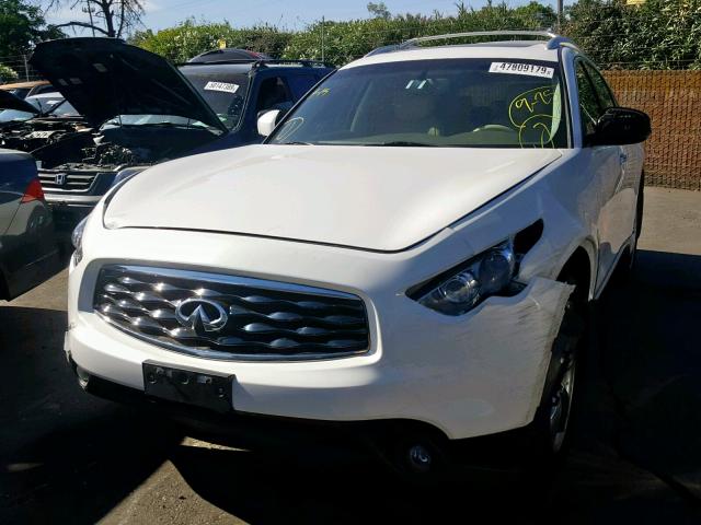 JNRAS18U79M103904 - 2009 INFINITI FX35 WHITE photo 2