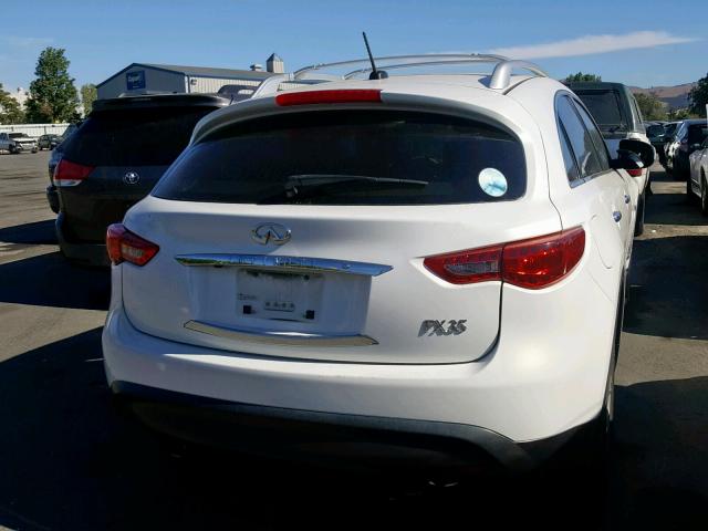 JNRAS18U79M103904 - 2009 INFINITI FX35 WHITE photo 4