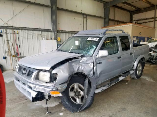 1N6ED27T5YC421869 - 2000 NISSAN FRONTIER C SILVER photo 2