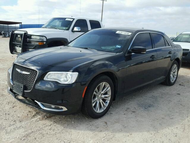 2C3CCAAG4JH117538 - 2018 CHRYSLER 300 TOURIN BLACK photo 2