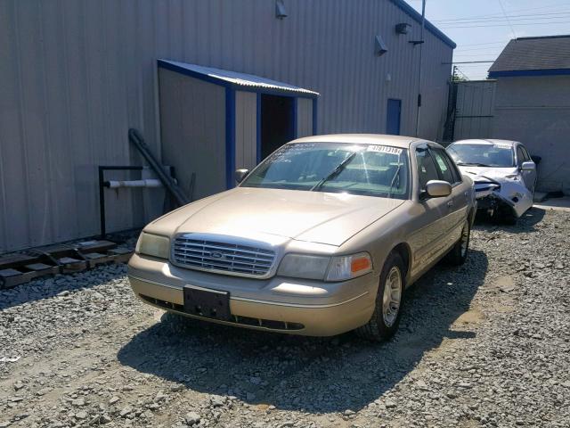 2FAFP74W3XX166351 - 1999 FORD CROWN VICT BEIGE photo 2