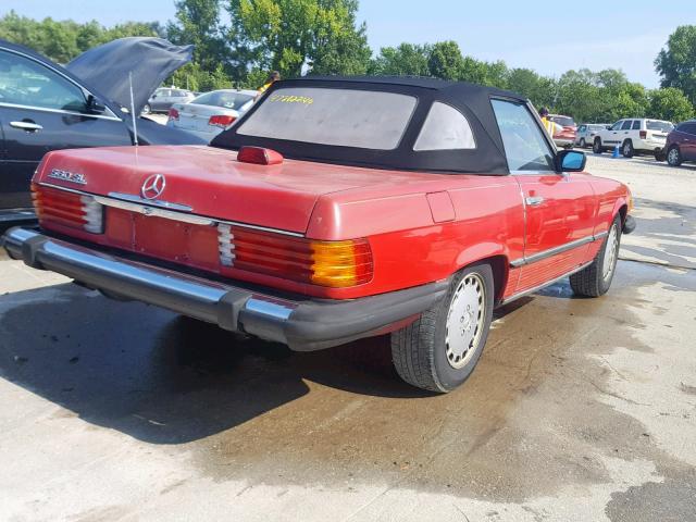 WDBBA48D0GA046032 - 1986 MERCEDES-BENZ 560 SL RED photo 4