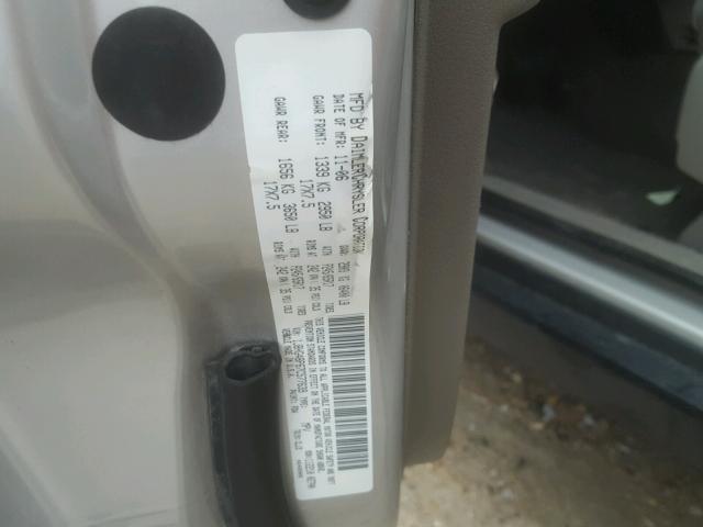 1J8HG48P67C577639 - 2007 JEEP COMMANDER SILVER photo 10