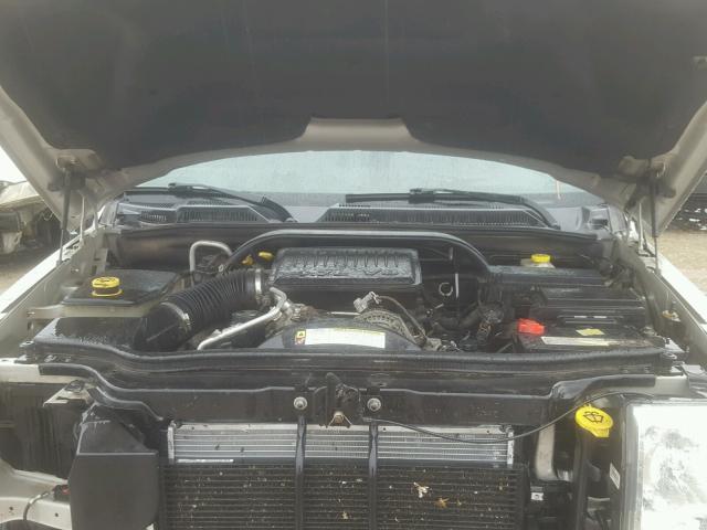 1J8HG48P67C577639 - 2007 JEEP COMMANDER SILVER photo 7