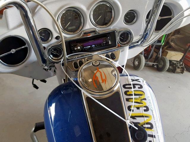 1HD1FC4177Y604257 - 2007 HARLEY-DAVIDSON FLHTCUI BLUE photo 5