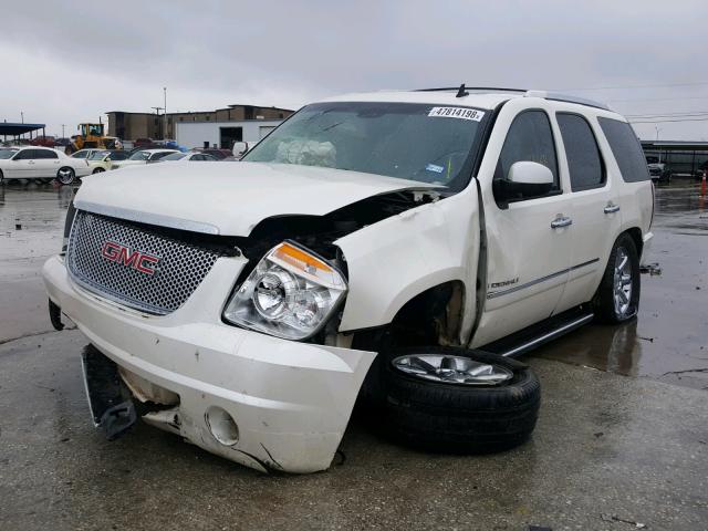 1GKFC03219R201501 - 2009 GMC YUKON DENA WHITE photo 2