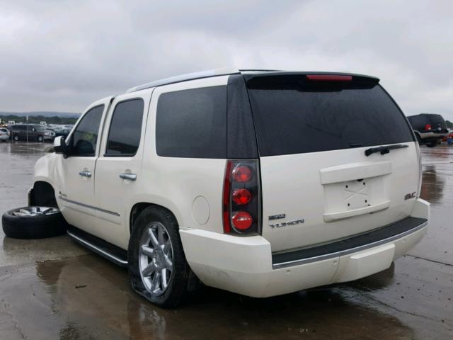 1GKFC03219R201501 - 2009 GMC YUKON DENA WHITE photo 3