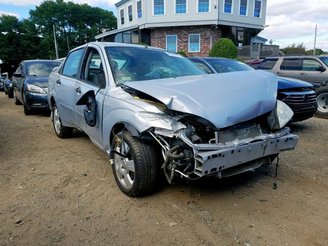 1FAHP34N17W158401 - 2007 FORD FOCUS ZX4 SILVER photo 1