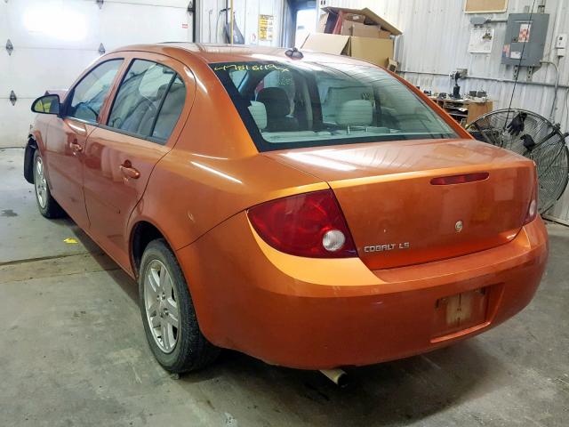 1G1AL52F157553869 - 2005 CHEVROLET COBALT LS ORANGE photo 3