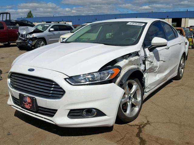 3FA6P0G74GR382011 - 2016 FORD FUSION S WHITE photo 2