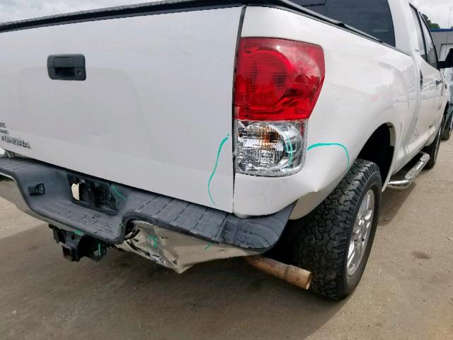 5TFRV58167X003599 - 2007 TOYOTA TUNDRA DOU WHITE photo 9