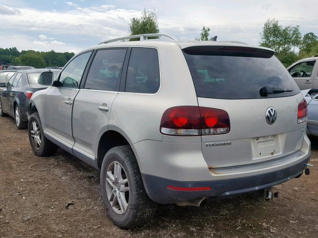 WVGBE77L28D039854 - 2008 VOLKSWAGEN TOUAREG 2 SILVER photo 3