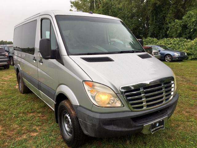 WDRPE746075133748 - 2007 FREIGHTLINER SPRINTER 2 SILVER photo 1