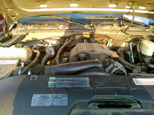 1GTHC29G82E128546 - 2002 GMC SIERRA C25 SILVER photo 7