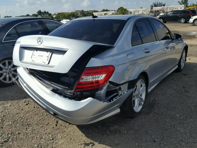 WDDGF4HB7DA800844 - 2013 MERCEDES-BENZ C 250 BLUE photo 4