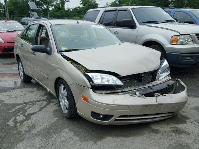 1FAHP34N97W282108 - 2007 FORD FOCUS ZX4 GOLD photo 1