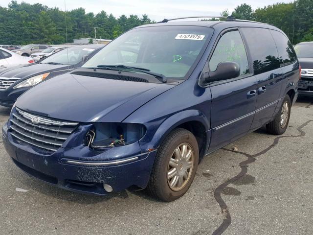 2C8GP64L45R123684 - 2005 CHRYSLER TOWN & COU BLUE photo 2