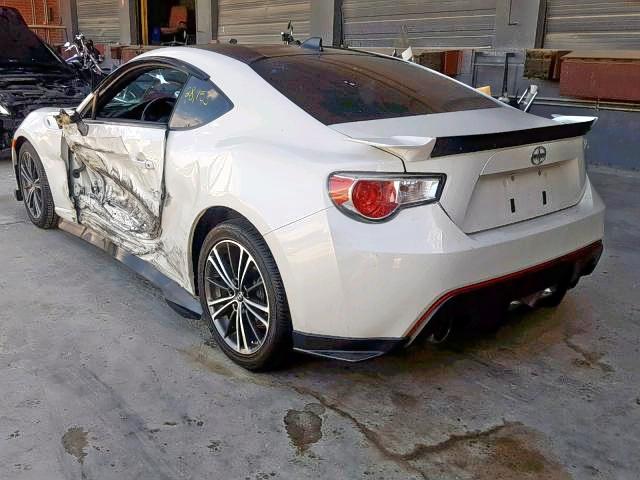 JF1ZNAA13F8701170 - 2015 TOYOTA SCION FR-S WHITE photo 3