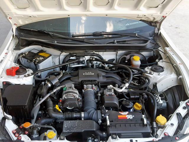 JF1ZNAA13F8701170 - 2015 TOYOTA SCION FR-S WHITE photo 7