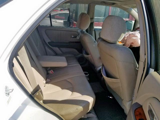 JTJGF10U030150908 - 2003 LEXUS RX 300 WHITE photo 6