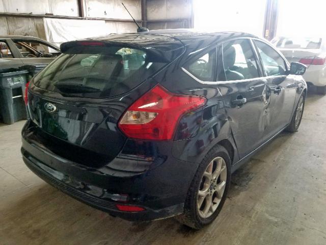 1FAHP3N26CL218883 - 2012 FORD FOCUS TITA BLACK photo 4